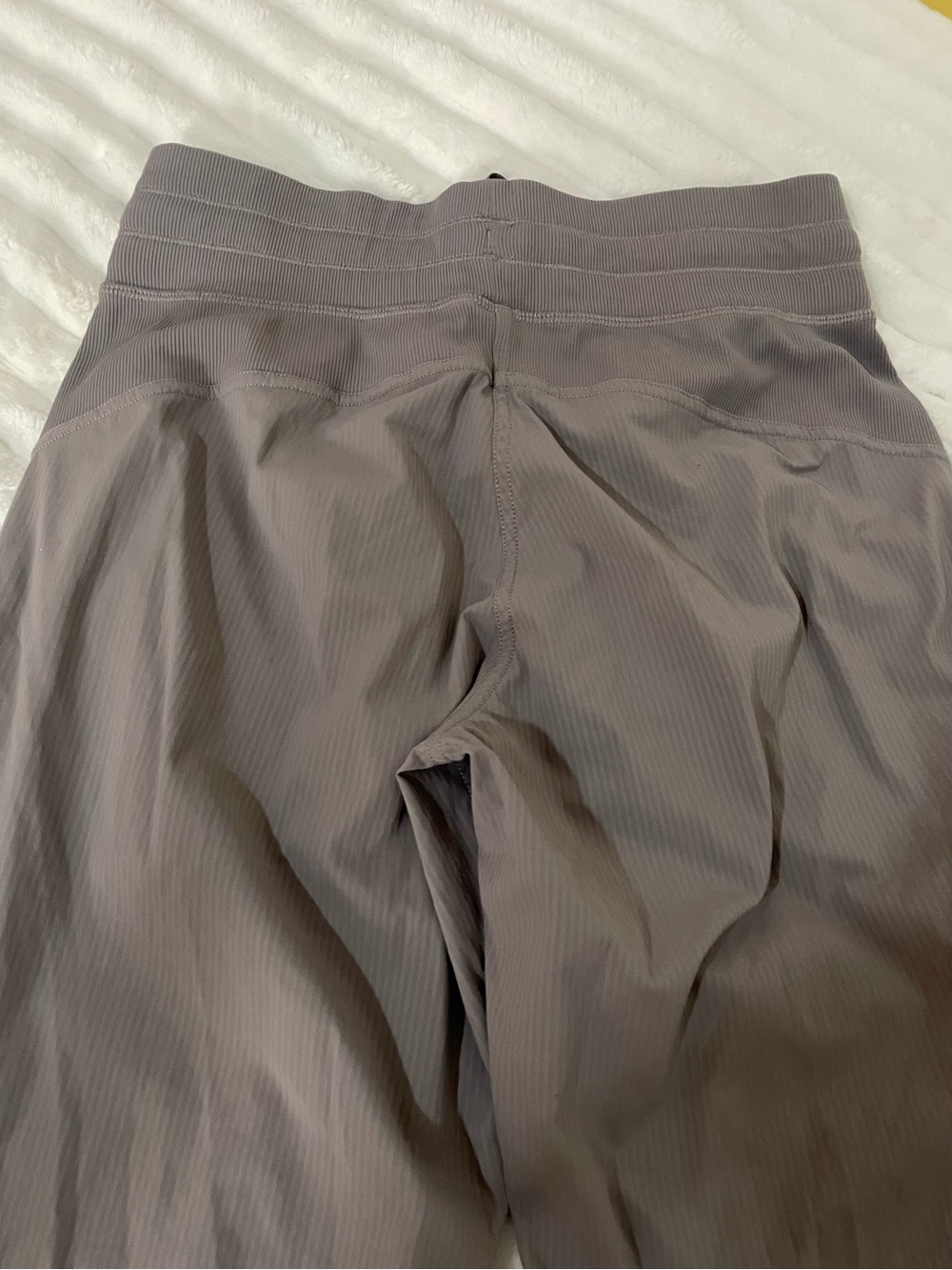 lululemon athletica Taupe Drawstring Jogger Pants - Picture 14 of 15